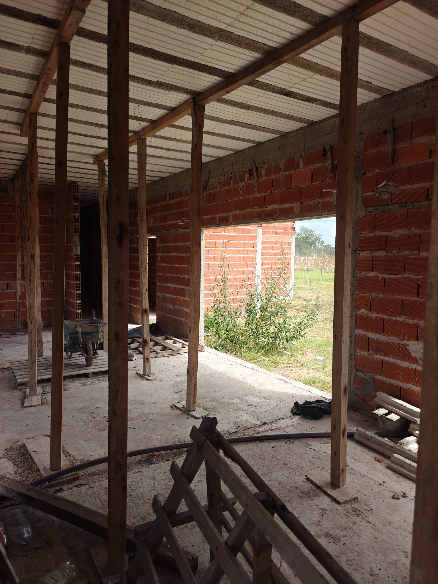 Losa de viguetas y estructura interior
